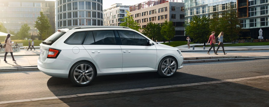 Nowa Fabia Combi na ulicy