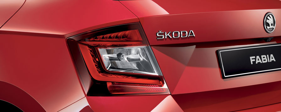 Nowa Fabia - widok tylnych świateł